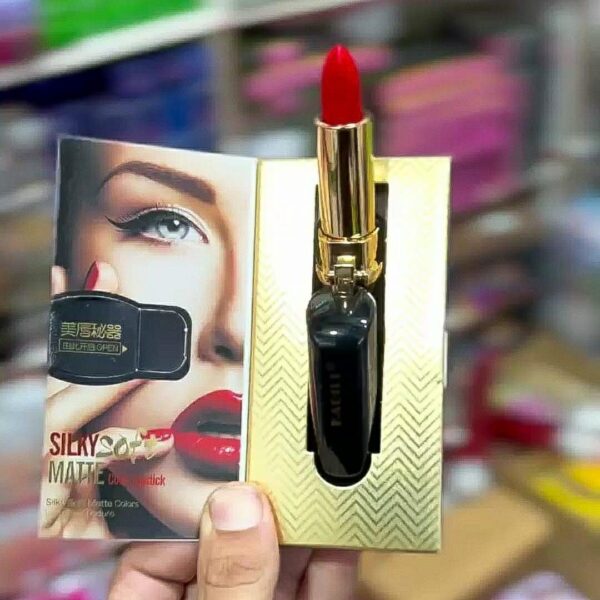 High Pigmented Matte Red Lipstick